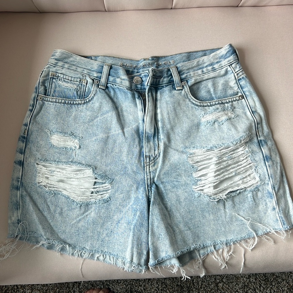 American Eagle Jean Shorts Size 6
